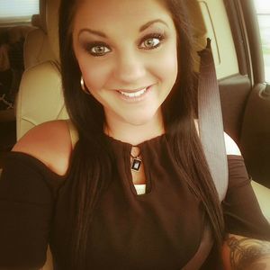 Meet your Posher, Leanne